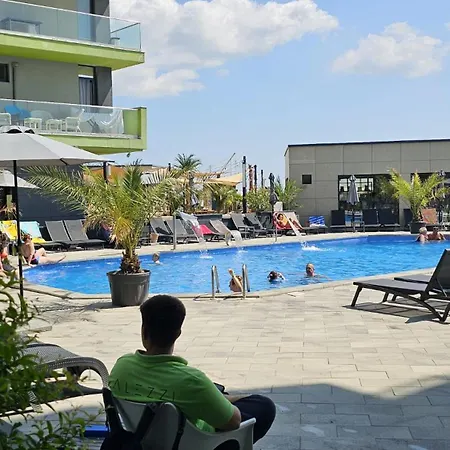 Luxury Mamaia Nord Piscina Sauna Jacuzzy Prima Linie La Mare Năvodari