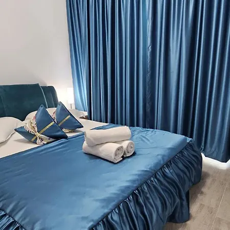 Luxury Mamaia Nord Piscina Sauna Jacuzzy Prima Linie La Mare Appartamento Năvodari