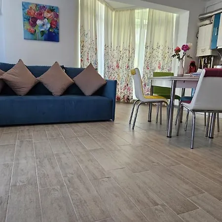 Luxury Mamaia Nord Piscina Sauna Jacuzzy Prima Linie La Mare