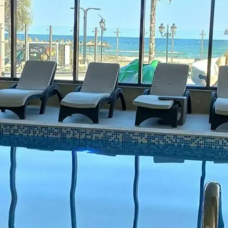 Luxury Mamaia Nord Piscina Sauna Jacuzzy Prima Linie La Mare * Năvodari